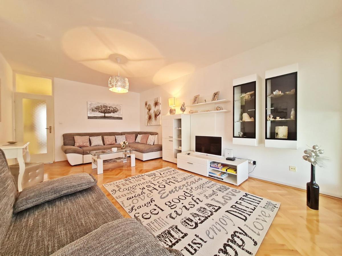 Beach Apartment Ivana أوميس المظهر الخارجي الصورة