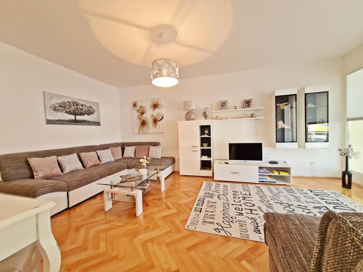 Beach Apartment Ivana أوميس المظهر الخارجي الصورة
