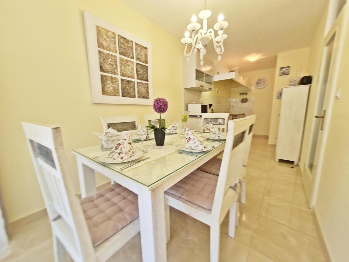 Beach Apartment Ivana أوميس المظهر الخارجي الصورة